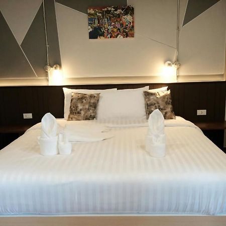 Room2U Hat Yai Exterior photo